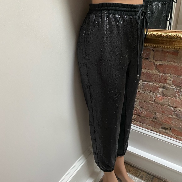 ANTHRO| Sequin joggers | M - Picture 5 of 8